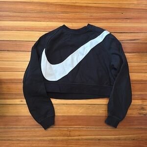 Nike Cropped Crewneck